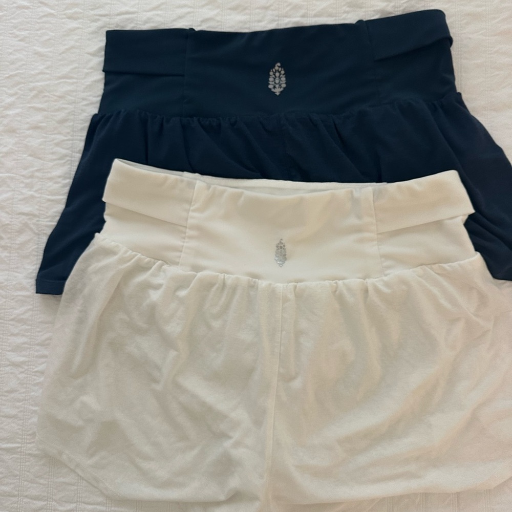NWOT Free people tempo light as air run shorts (2 pairs) Medium